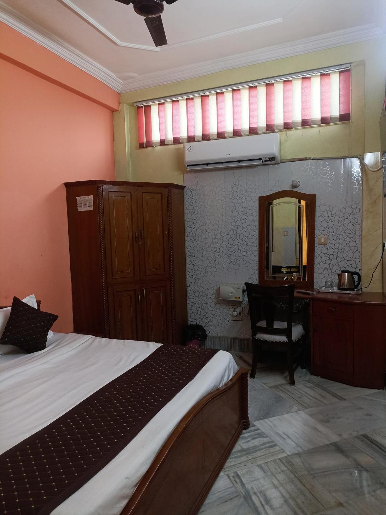 Hotel Riz Varanasi Eksteriør bilde